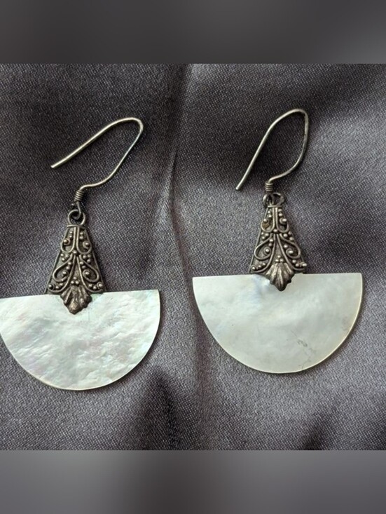 Unbranded Jewelry - Vintage Boho Sterling Silver Mezzaluna Mother of Pearl Dangle Earrings